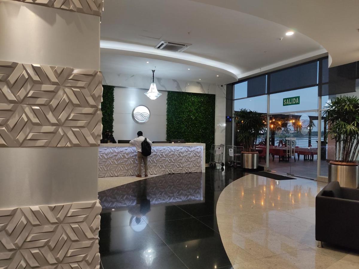 Suite Riverfront Puerto Santa Ana Guayaquil Exterior foto